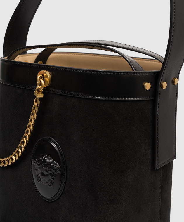 Versace Черная замшевая сумка бакет-бег Pivot 10234601A17850 изображение 4