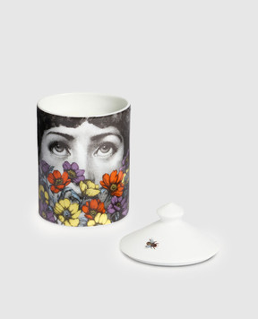 Fornasetti Ароматична свічка - Tra i Fiori Décor в порцеляновому свічнику FPSM800YGS
