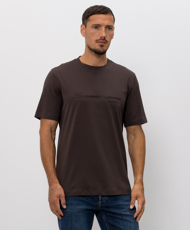 Brunello Cucinelli Темно-коричневая футболка с вышивкой M0B138518 изображение 3