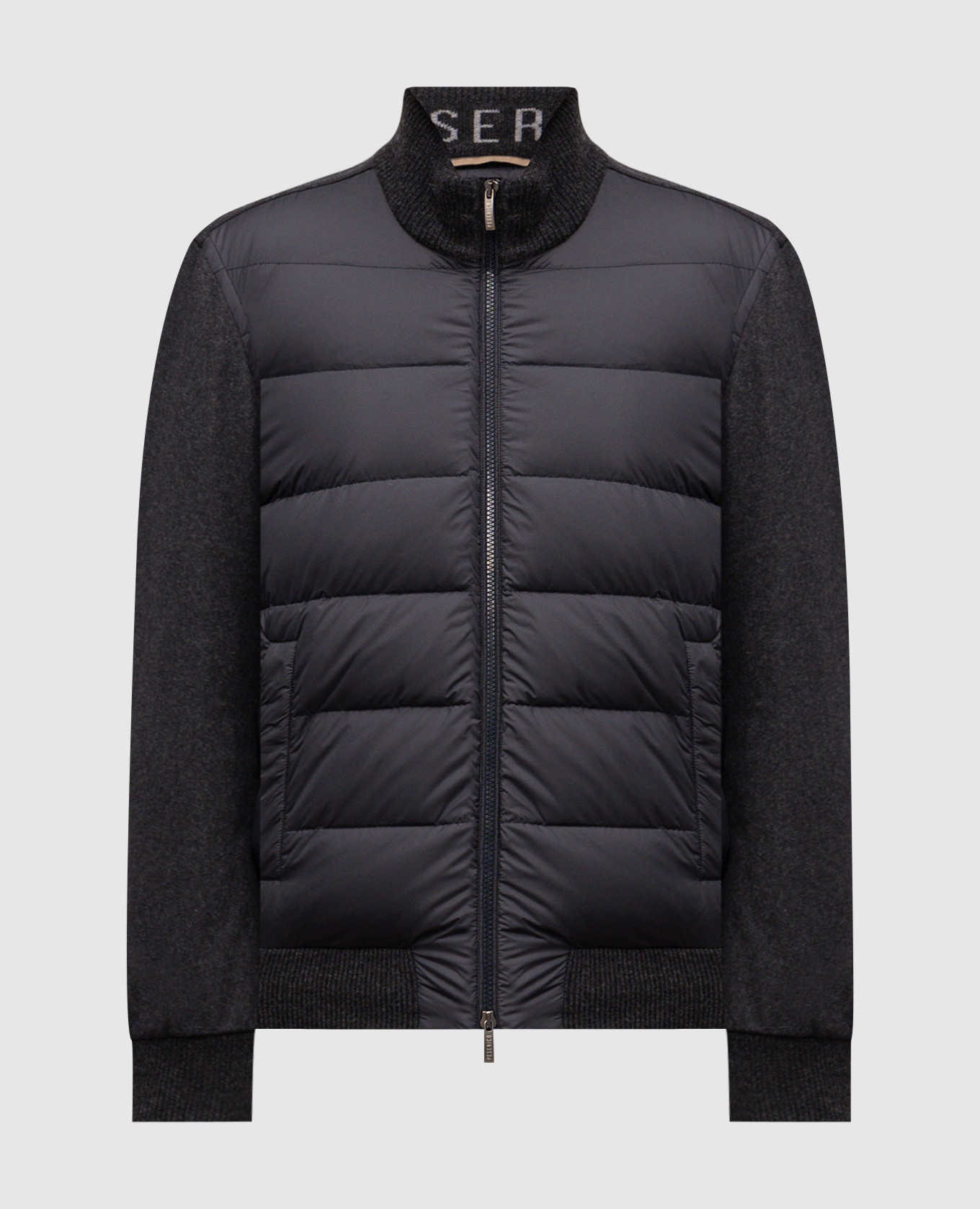 Серая пуховая куртка с шерстью