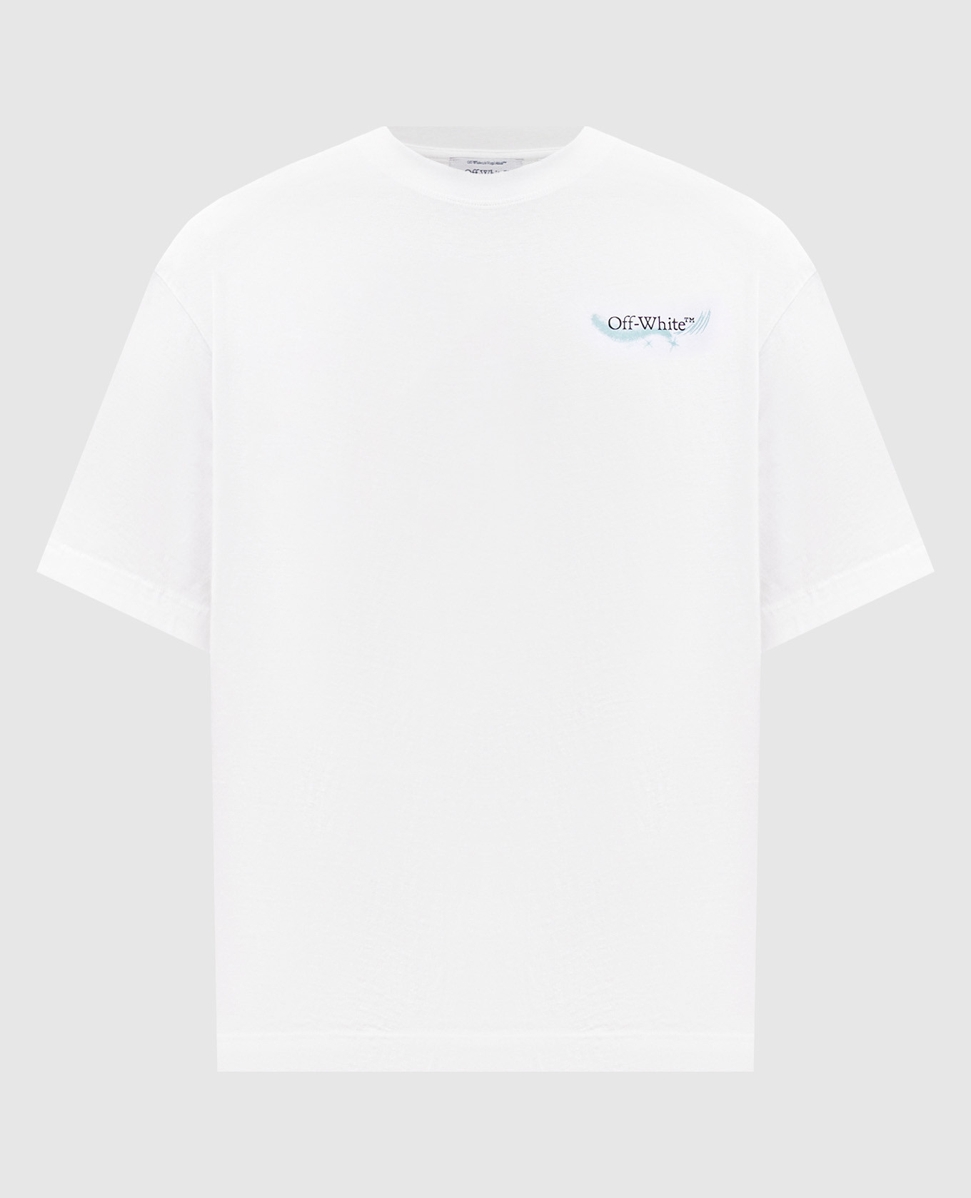 Белая футболка с брендовым принтом