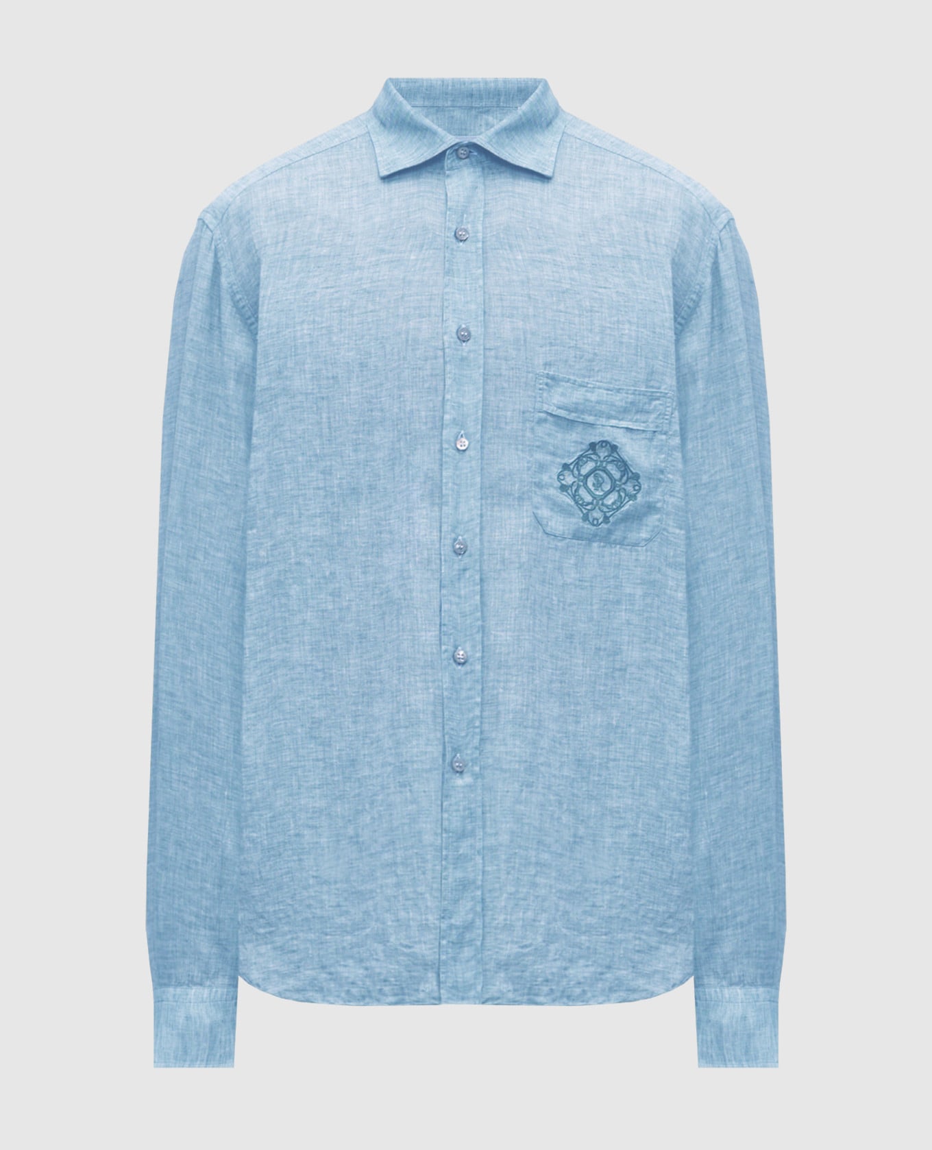 Голубая рубашка из льна