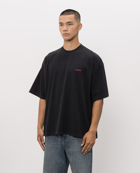 Vetements Чорна футболка з принтом логотипа MH27TR142Bm