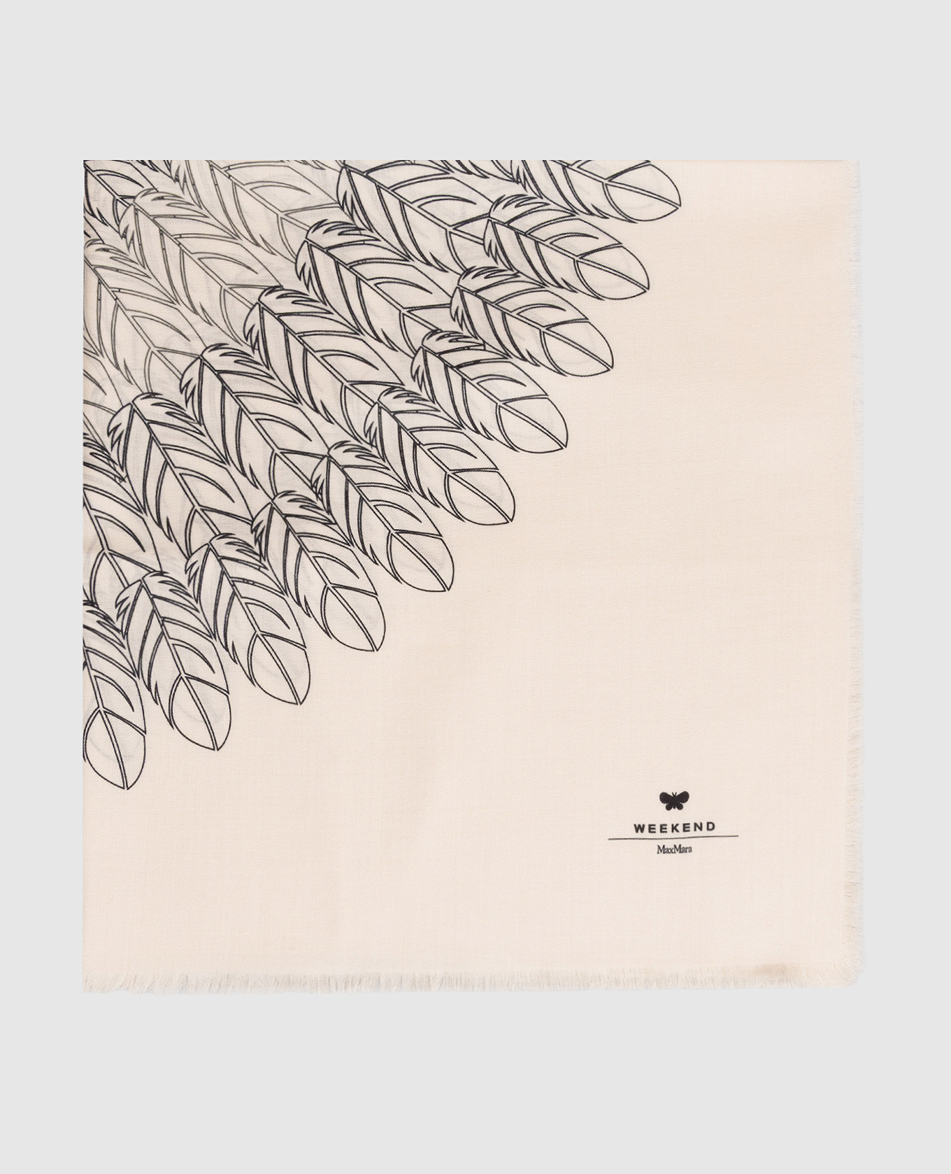 Платок KAEDUCATA цвета айвори из шерсти и шелка