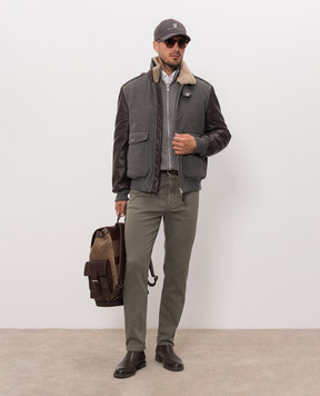 Brunello Cucinelli Джинсы цвета хаки с логотипом патча M277PO2090