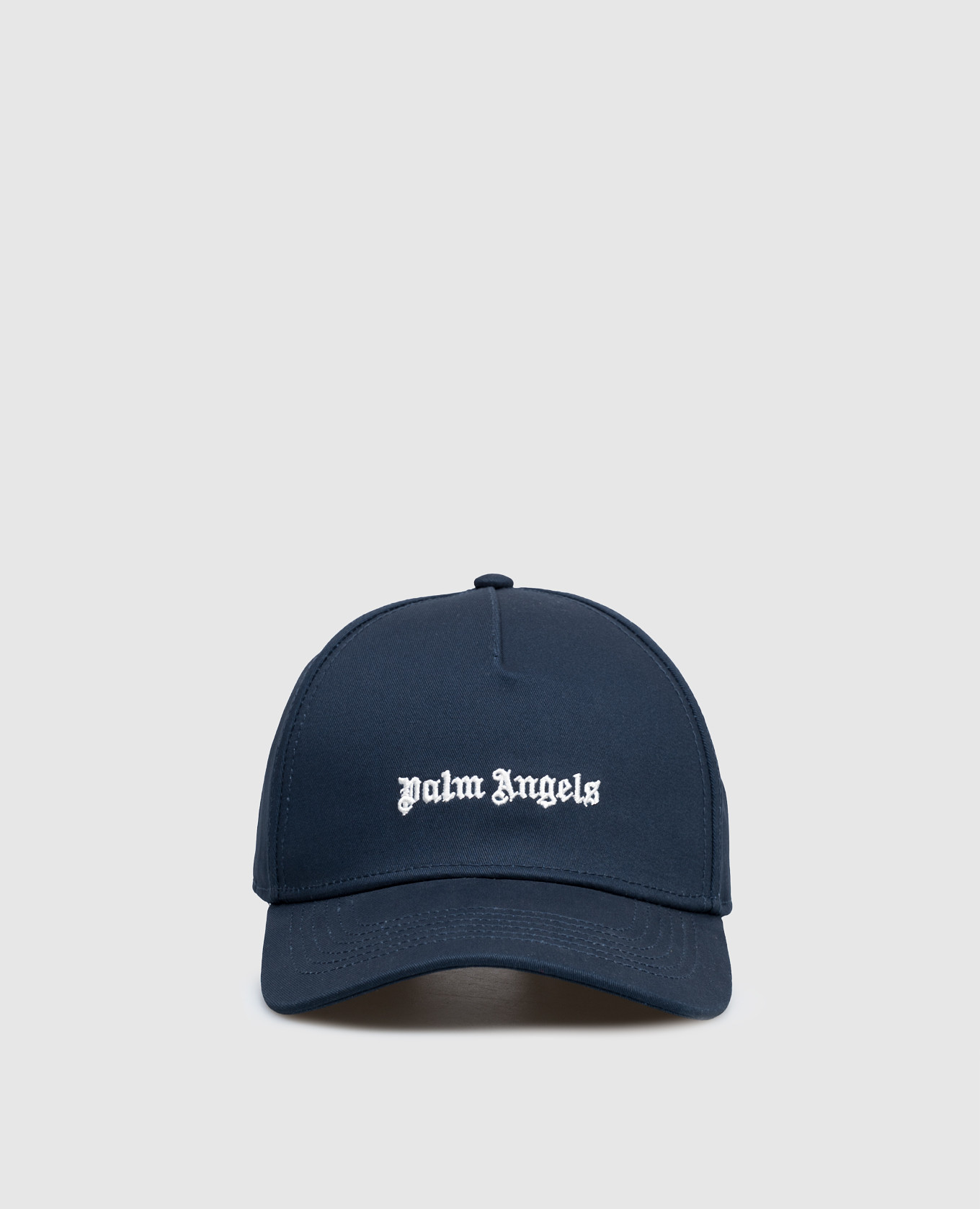 Синяя кепка с вышивкой логотипа