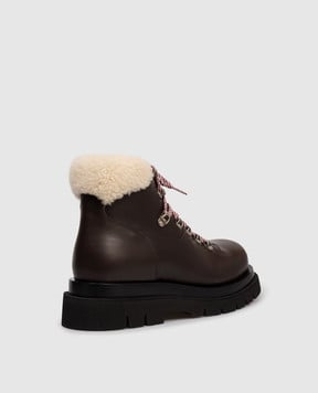 Bottega Veneta Коричневые кожаные ботинки Lug 843774V2WTB