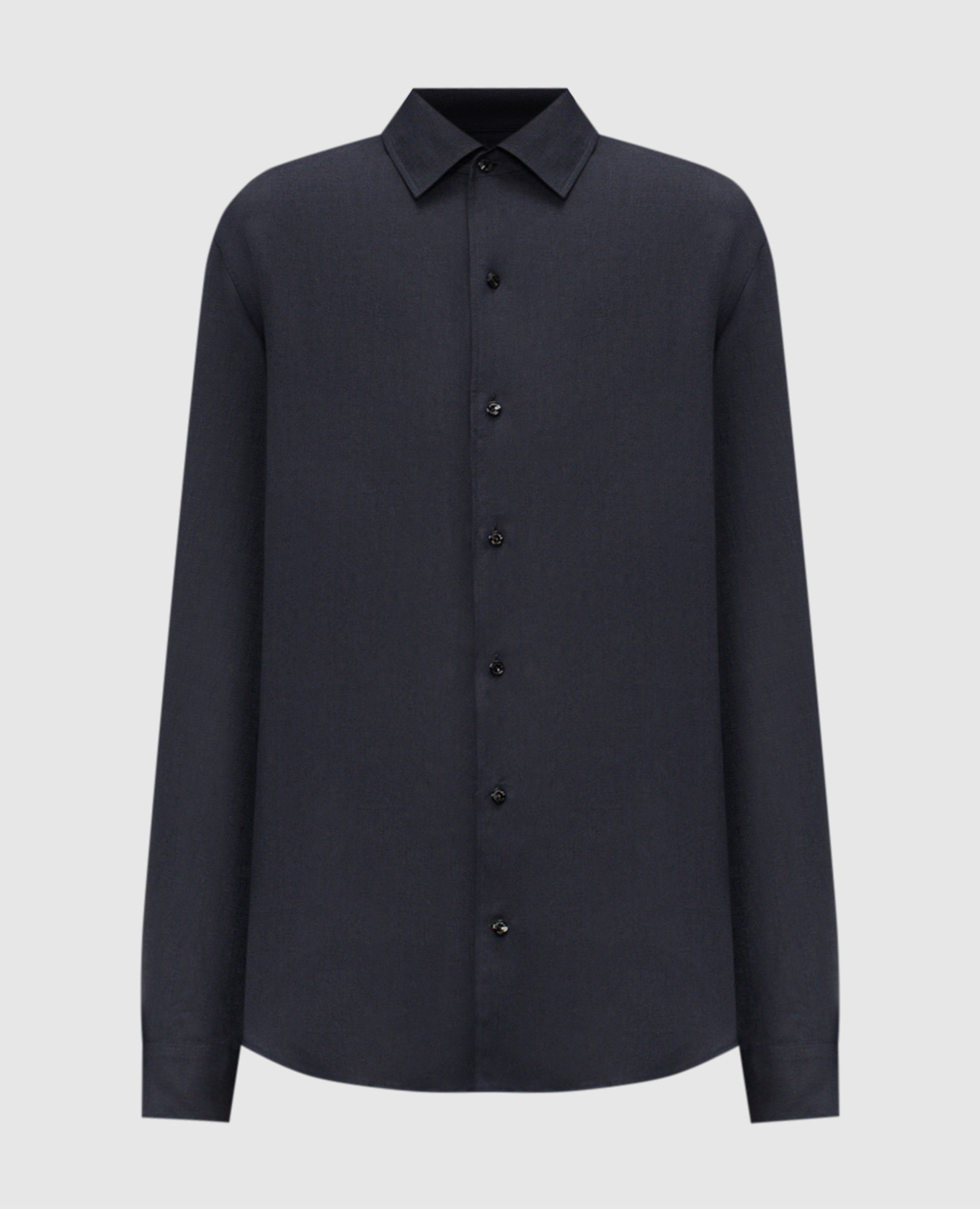 Синяя рубашка из льна