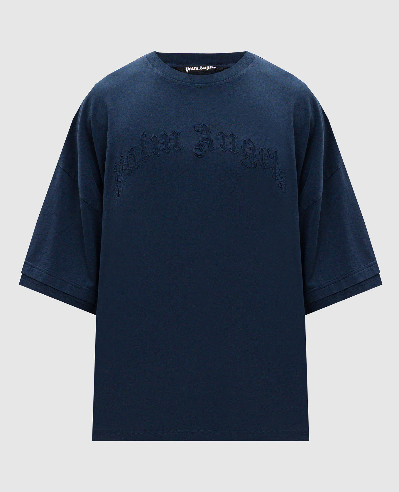 Синяя футболка с логотипом