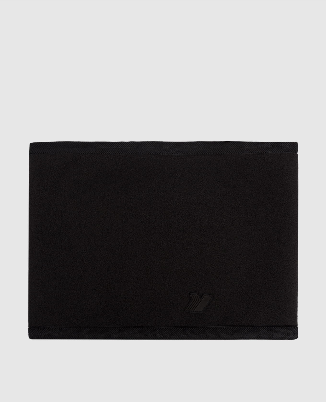 

Черный баф ARAVIS, Шарфы