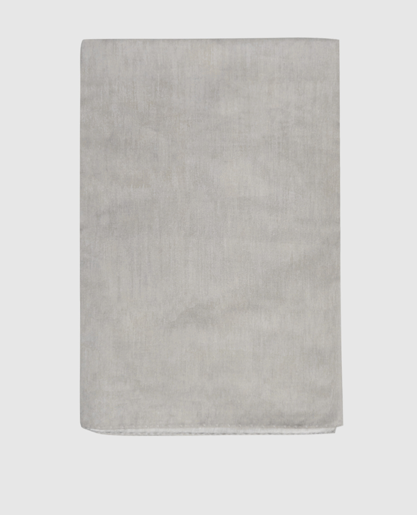 

Серый платок с шелком, Платки