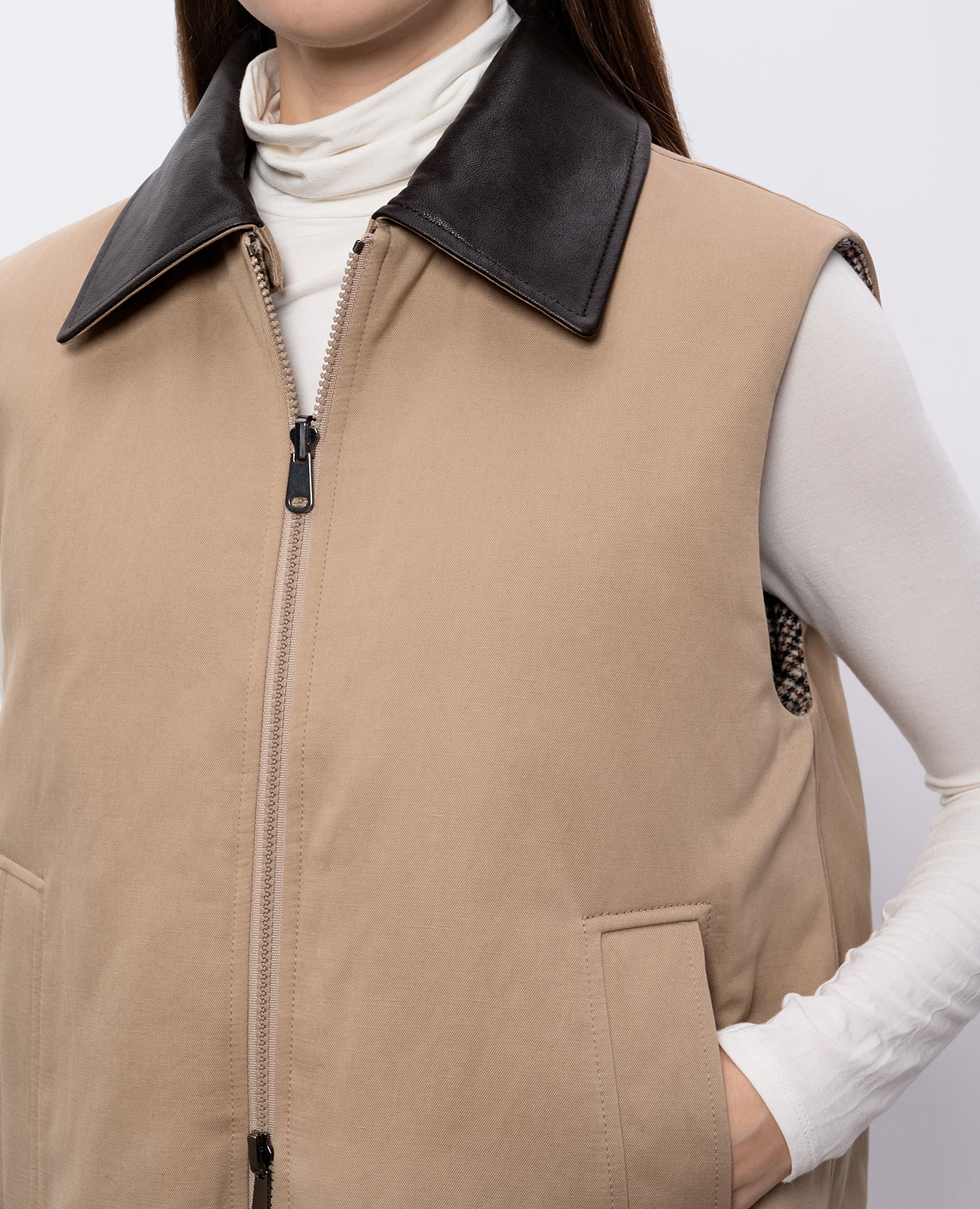 Brunello Cucinelli Двухсторонний пуховой жилет ML5977142P изображение 6