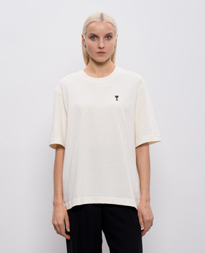 Ami Paris Бежевая футболка Place des Victoires UTS387726w