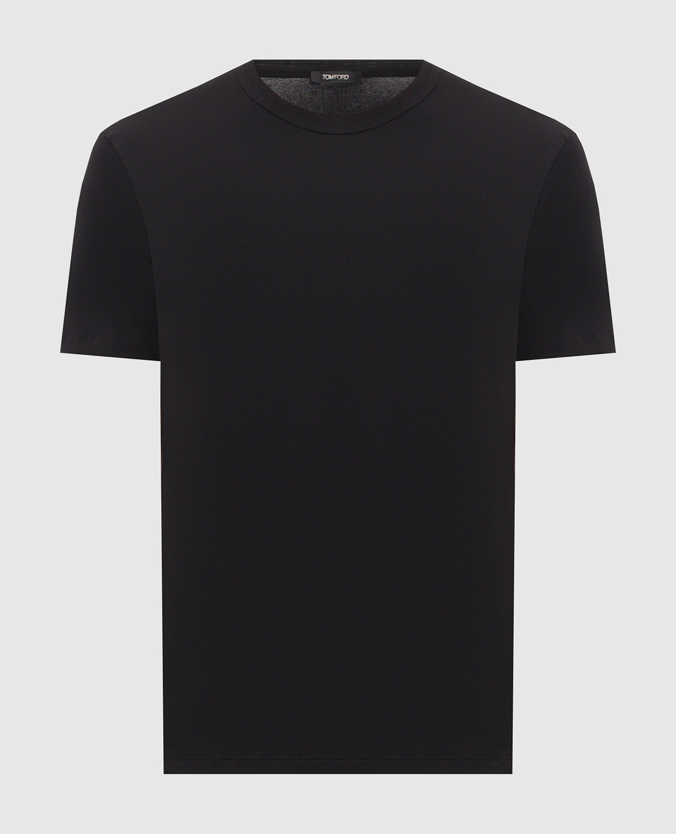 Черная футболка