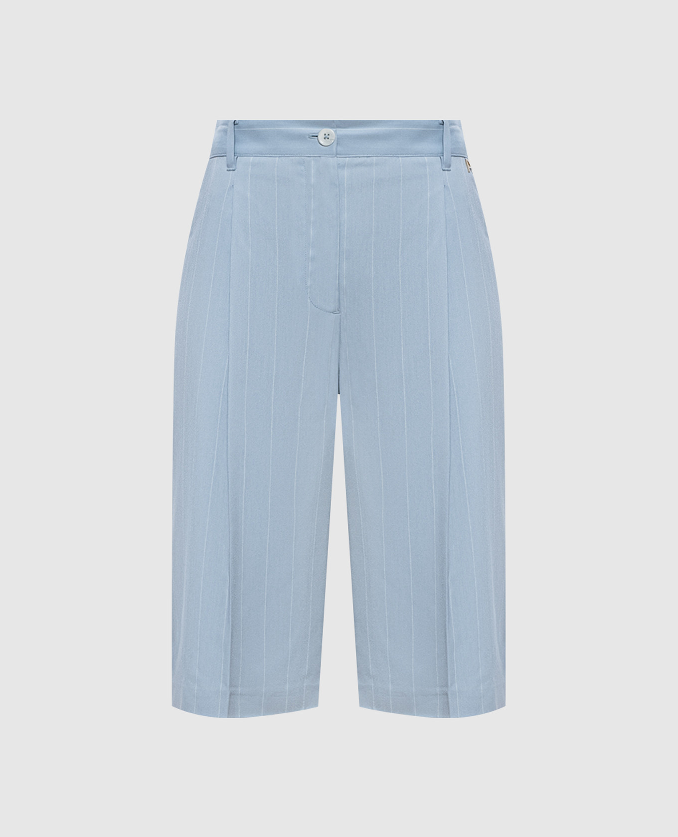 Голубые бермуды в полоску