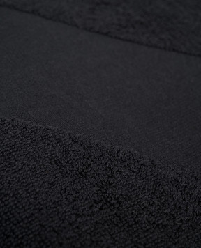 Off-White Черное махровое полотенце с принтом OHZB027T25FAB002