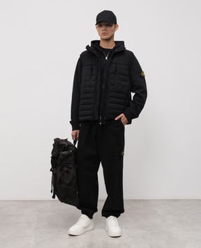 Stone Island Чорна спортивна куртка з патчем логотипа K2S156100067S0A20