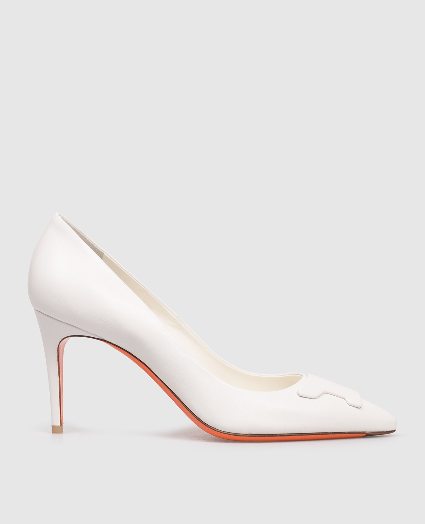 Белые кожаные туфли