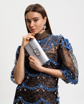 Valentino серебристый кожаный клатч с эмблемой 8W2P0S93RFY