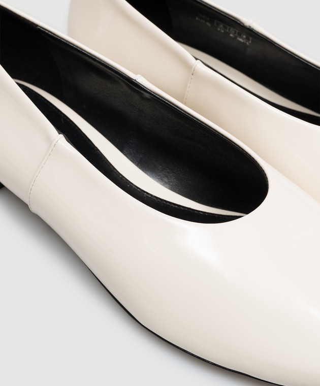 Stuart Weitzman Шкіряні лаковані балетки кольору айворі SO474 зображення 5