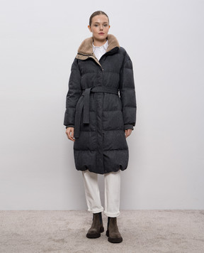 Brunello Cucinelli Серый пуховик из шерсти с мехом M038P9475