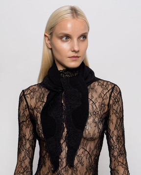 Valentino Черный шарф из кашемира с кружевом 9W2ER00EYVX