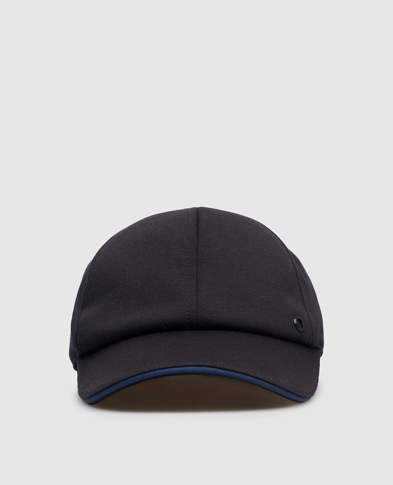 Детская черная кепка из шерсти