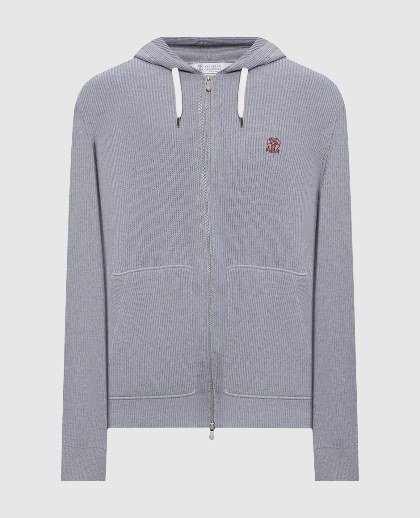 Серая спортивная куртка с эмблемой