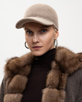 Brunello Cucinelli Бежева кепка з кашеміром з ланцюжком моніль MCAP9A025