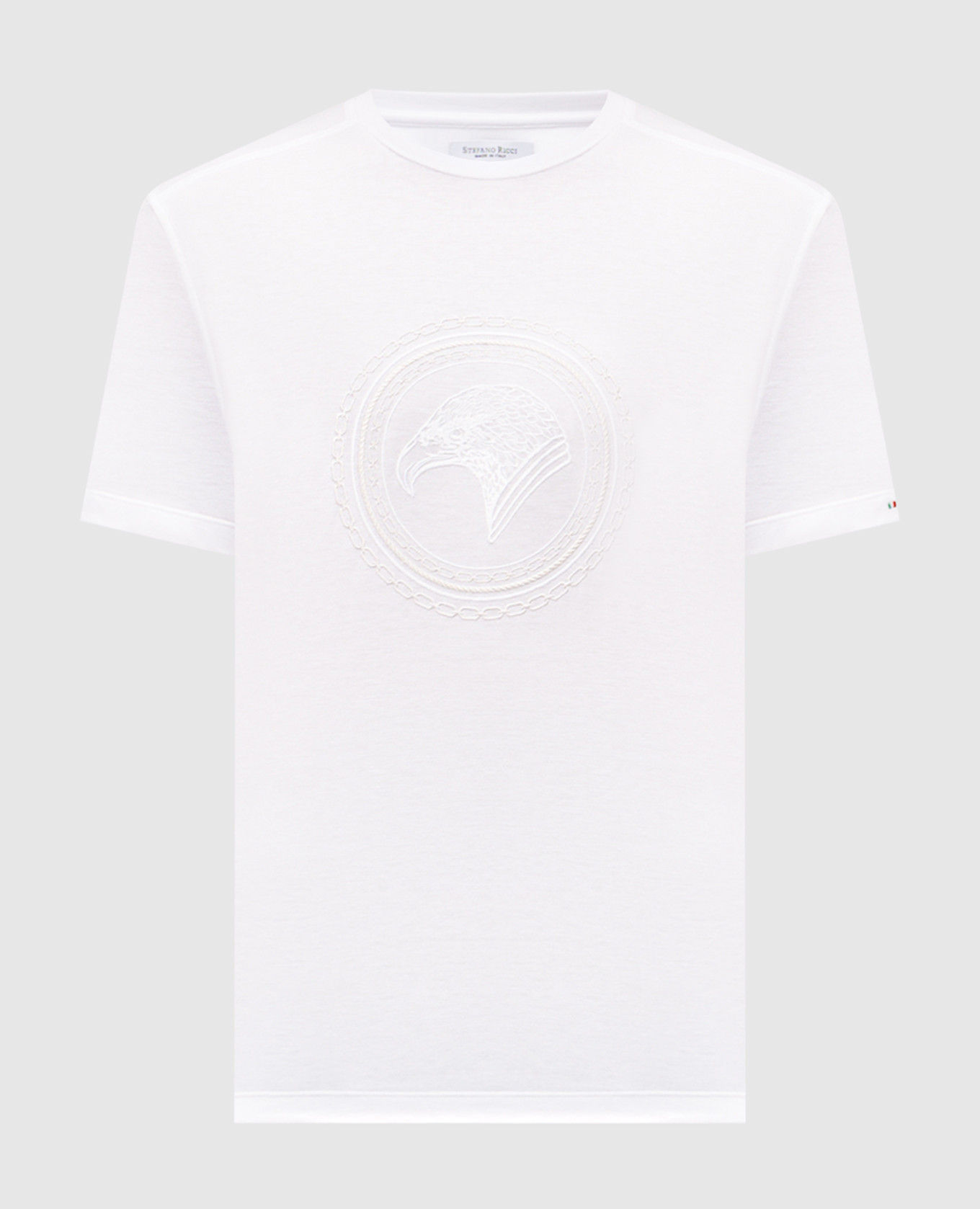 Белая футболка с вышивкой эмблемы