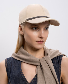 Brunello Cucinelli Бежева кепка з ланцюжком моніль MCAP90011