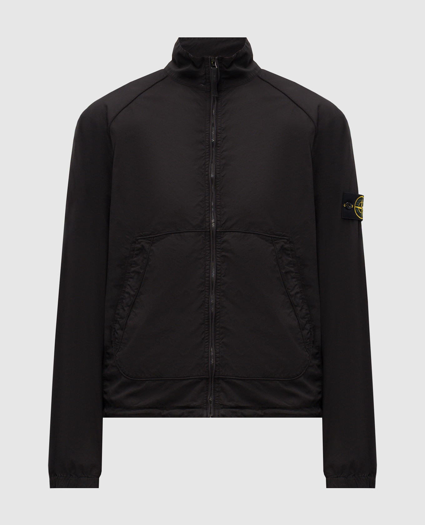 Черная куртка с логотипом патча