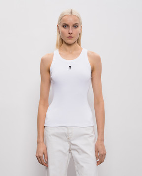 Ami Paris Белый топ в рубчике с вышивкой FTP811JE0117