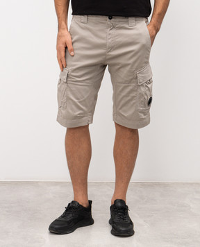 C.P. Company Сірі шорти-карго з патчем MBE746A005694G