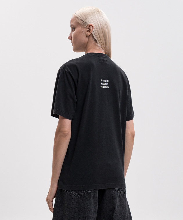 Vetements Черная футболка с надписью MH27TR171Bw изображение 4