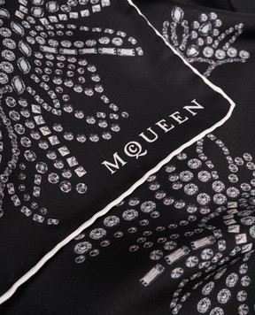 Alexander McQueen Черный платок из шелка в принт 8477223001Q