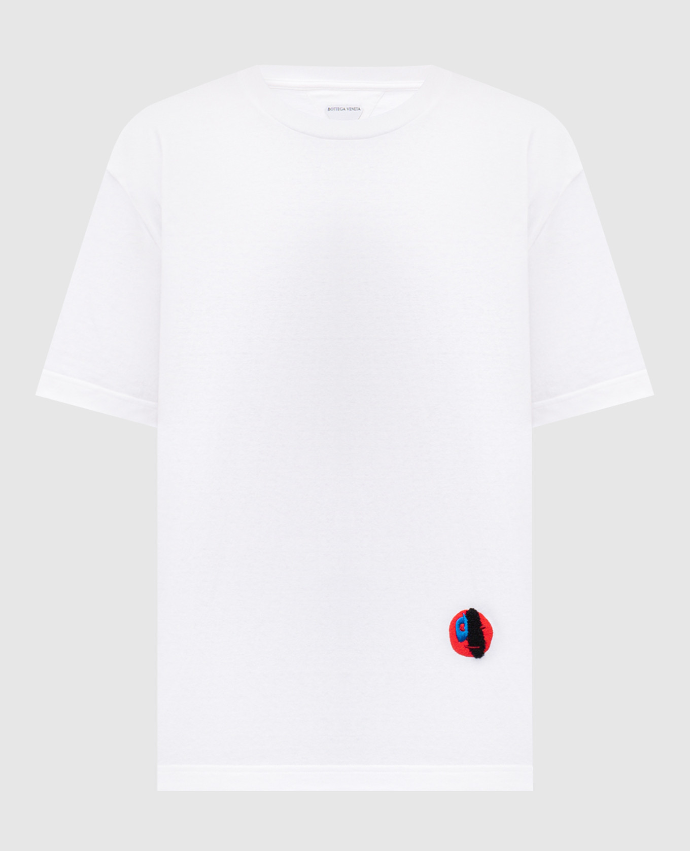 Белая футболка