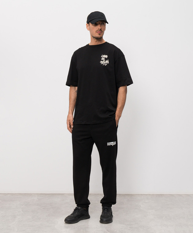 Comme des Fuckdown Чорна футболка з брендовим принтом емблеми FMS6CFABM02001 зображення 2