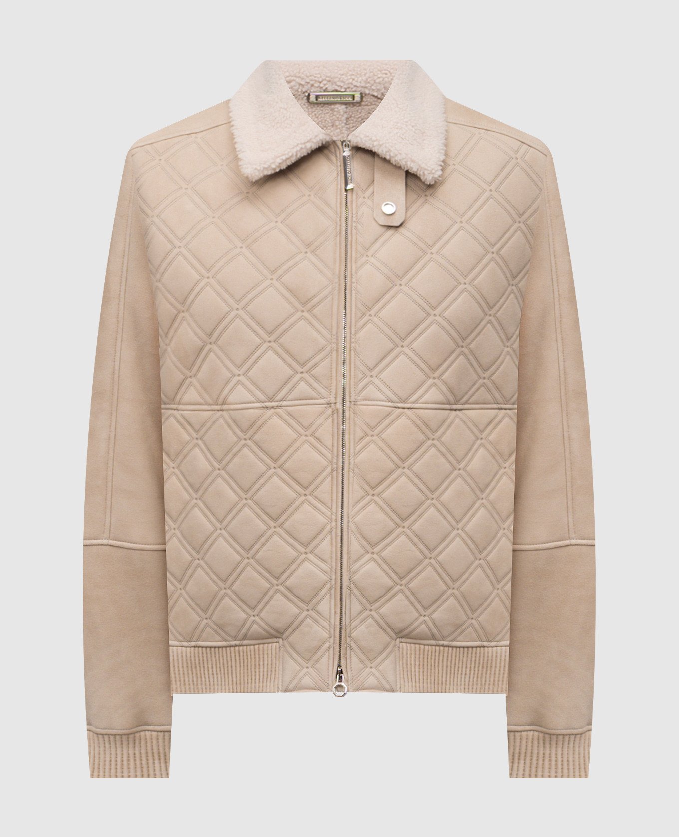 Бежевая стеганная дубленка