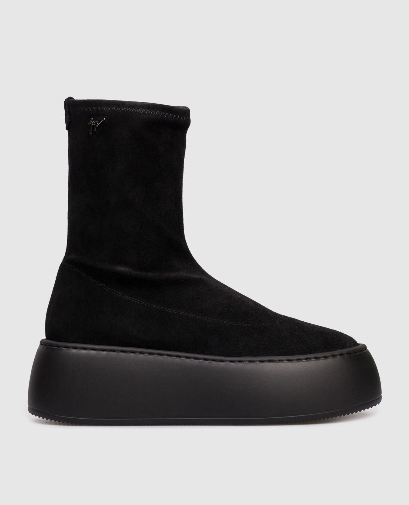

Черные замшевые ботинки Alma, Черный, Ботинки