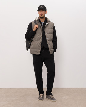 Brunello Cucinelli Чорна спортивна куртка MM8319072G
