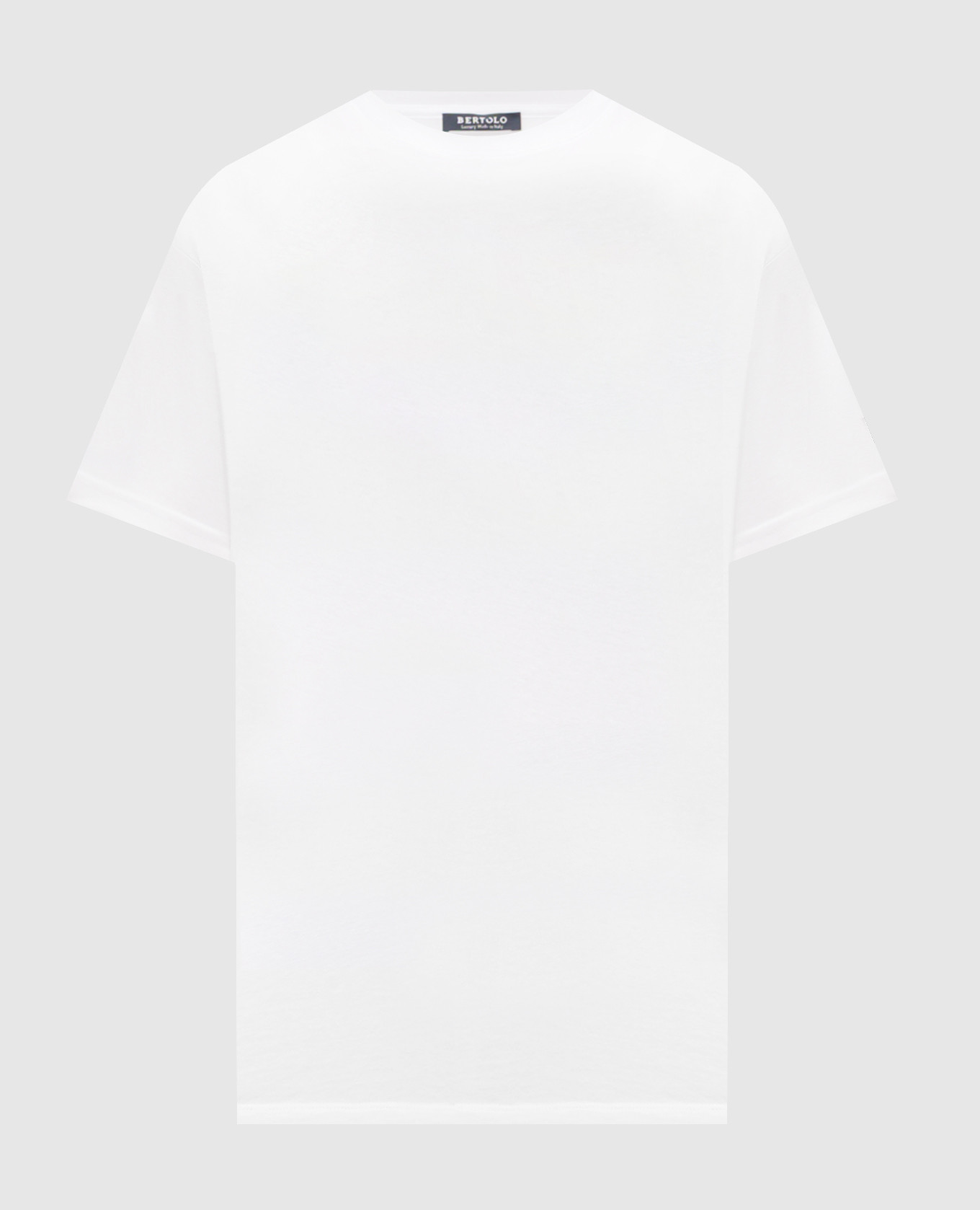 Белая футболка с вышивкой эмблемы