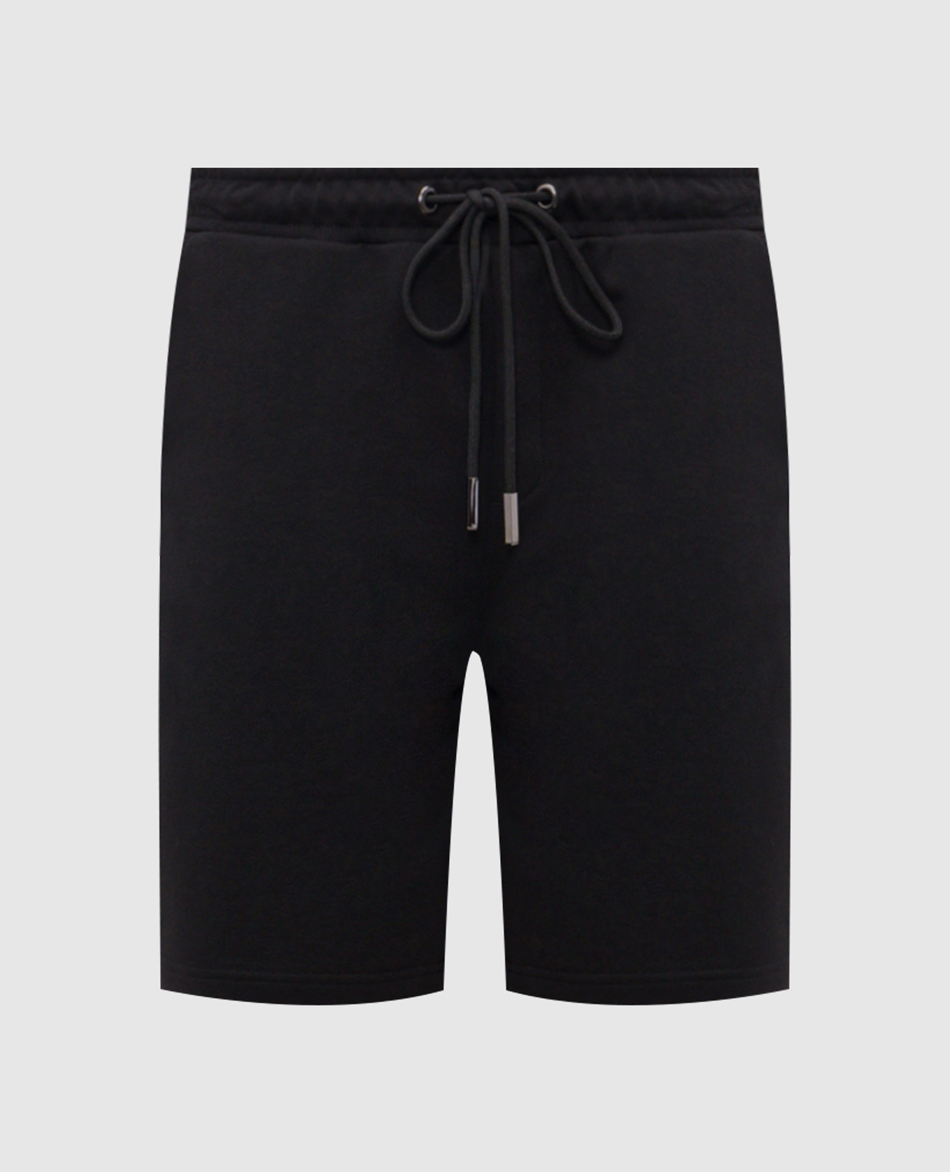 Черные шорты с брендовым принтом