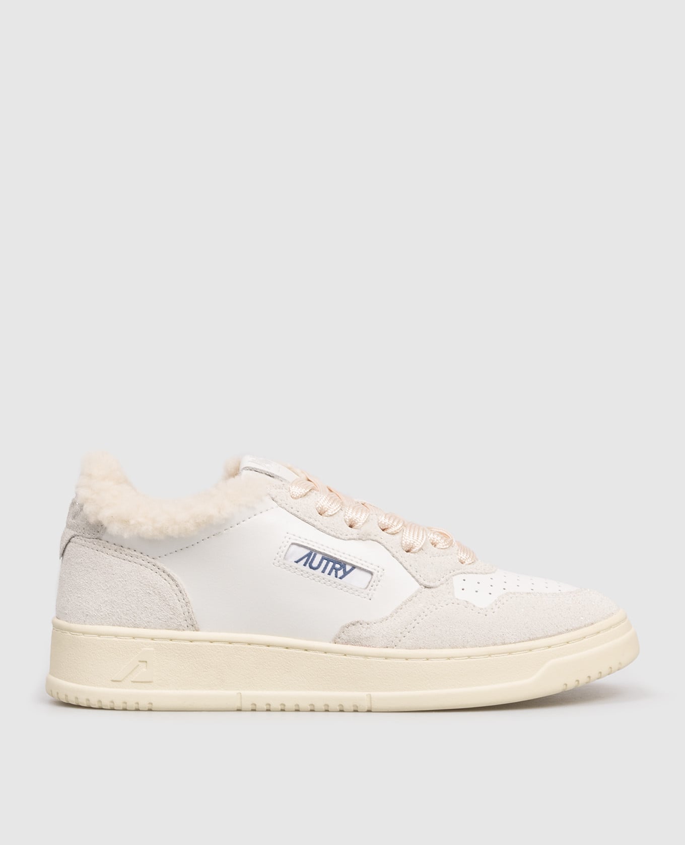 Белые кожаные кроссовки Medalist Low на меху