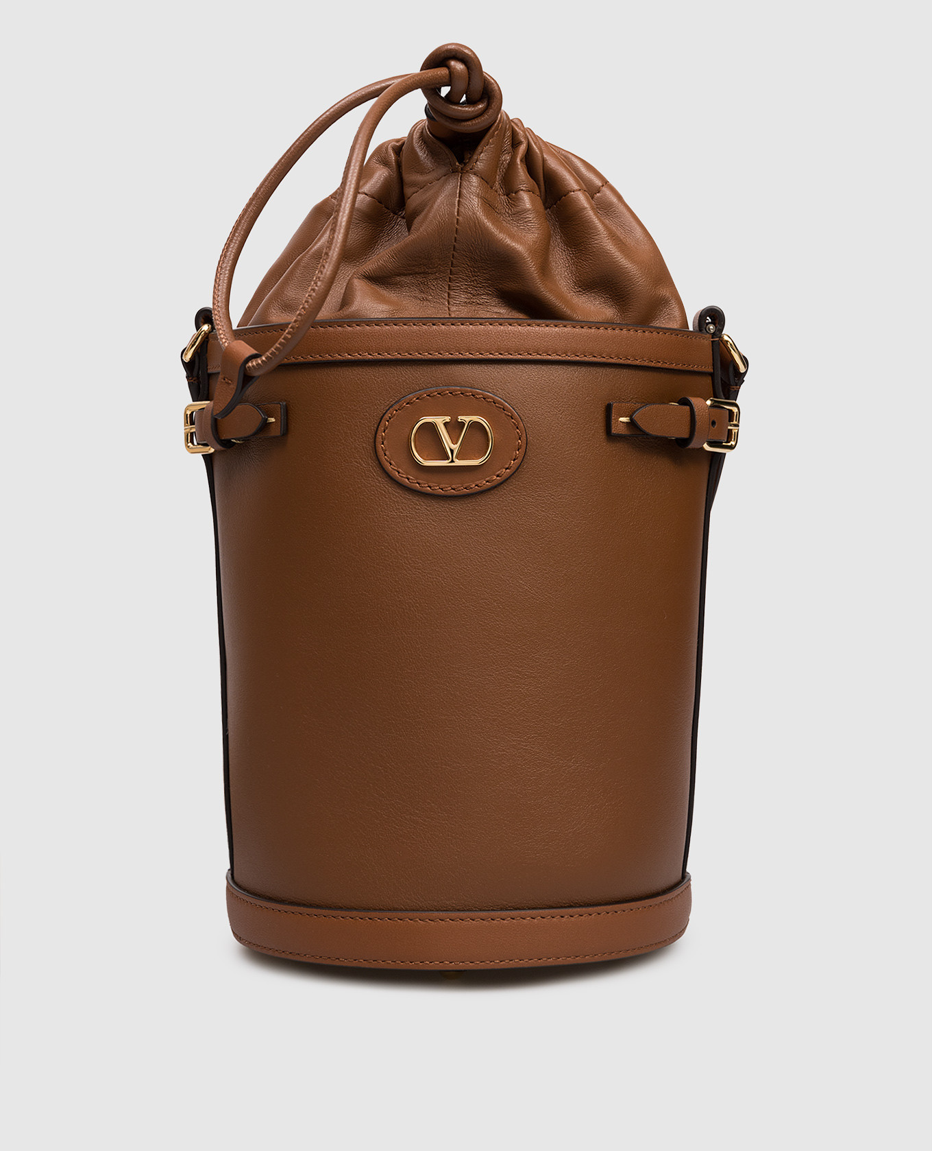 Коричневая кожаная сумка бакет-бег VLogo