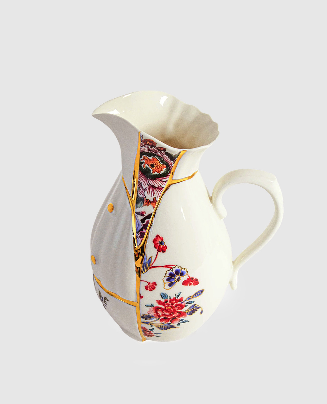 Белый фарфоровый кувшин Kintsugi