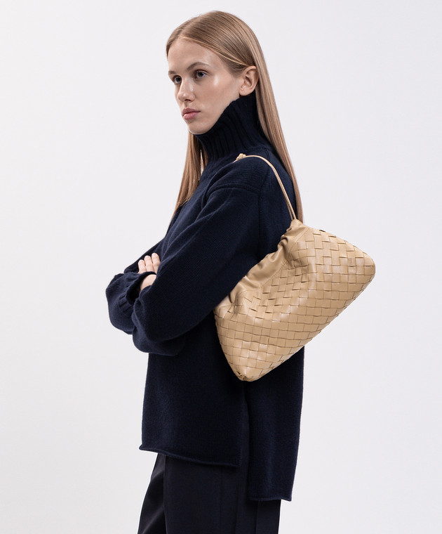 Bottega Veneta Бежева шкіряна сумка-кісет Notte 844626V3IV0 зображення 2