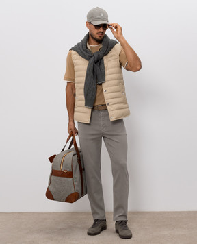 Brunello Cucinelli Бежевий пуховий жилет MV4081711