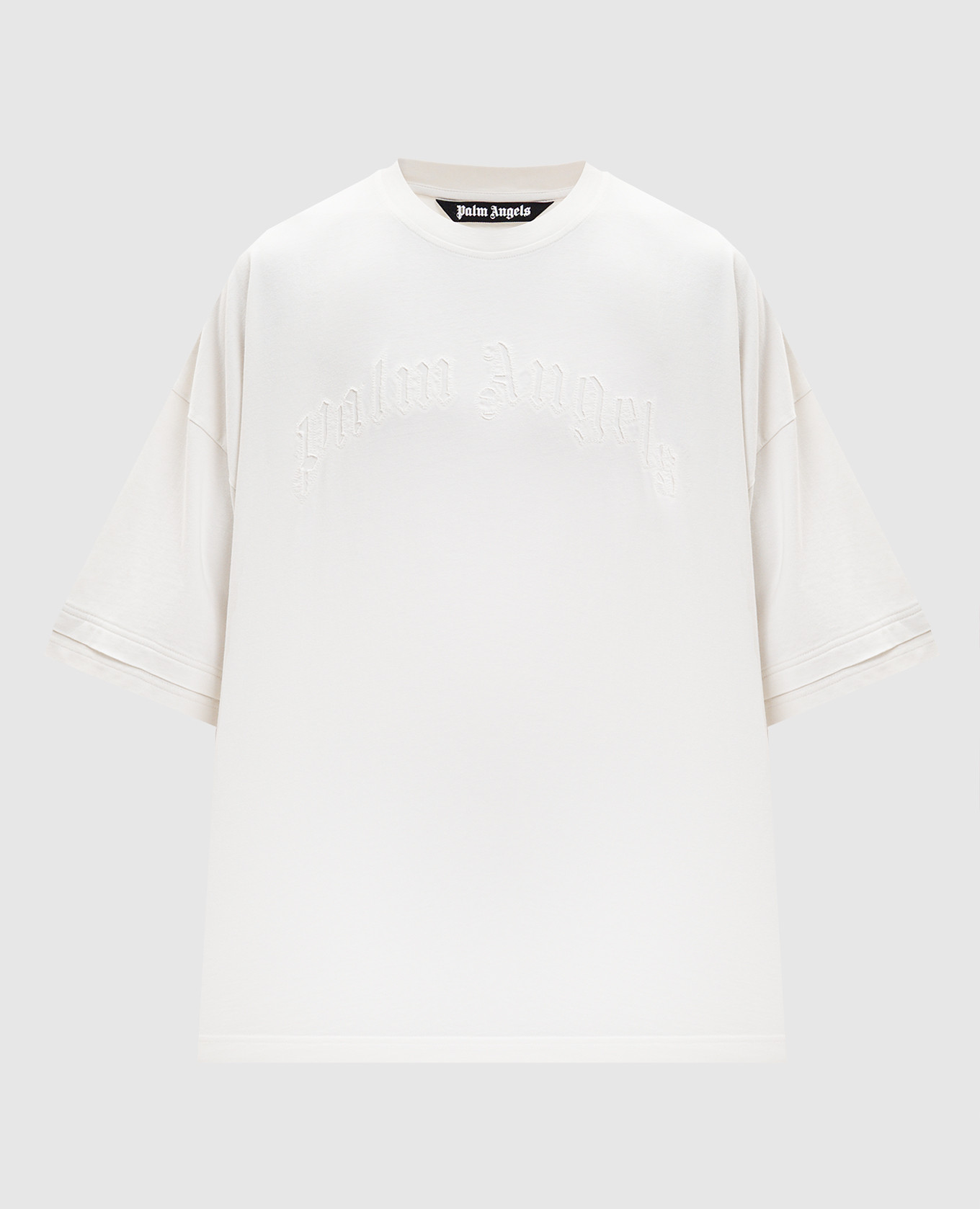 Белая футболка с логотипом