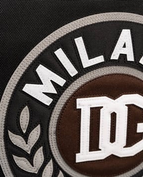 Dolce&Gabbana Дитячий чорний рюкзак з брендовою аплікацією DG EM0074A0197